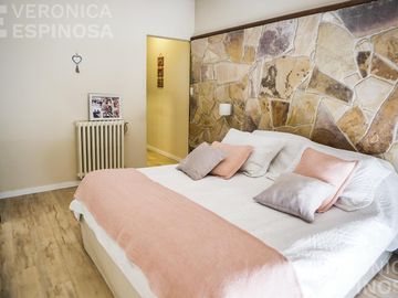 Casa SEIS AMBIENTES Moron Sur COCHERA PISCINA