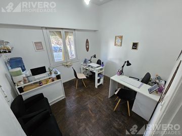 CASA EN VENTA CASTELAR NORTE - IDEAL FAMILIA AMPLIA