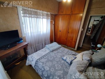 CASA EN VENTA CASTELAR NORTE - IDEAL FAMILIA AMPLIA