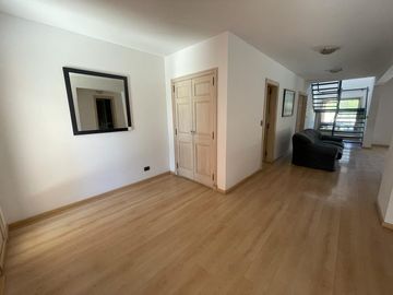 Casa en venta en barrio La Casualidad, Pilar