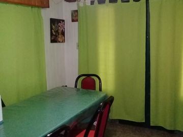 Casa en venta - 3 dormitorios 1 baño - 280mts2 - Burzaco
