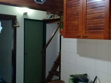 Casa en venta - 3 dormitorios 1 baño - 280mts2 - Burzaco
