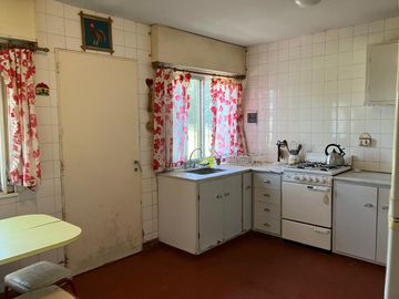 Venta encantadora Casa  quinta en Salvador Maria-Lobos