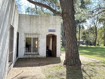 Venta encantadora Casa  quinta en Salvador Maria-Lobos