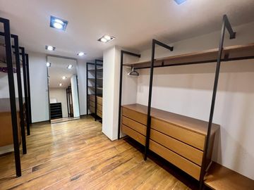 Departamento en duplex enn venta en Palermo Chico Palacio Bellini terraza y parrilla propia