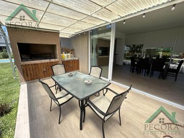 Casa - Barrio Santa Elena - Pilar del Este - Lote 303