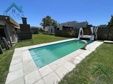 Casa - Barrio Santa Elena - Pilar del Este - Lote 303