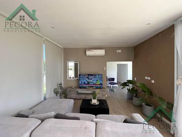 Casa - Barrio Santa Elena - Pilar del Este - Lote 303