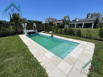 Casa - Barrio Santa Elena - Pilar del Este - Lote 303