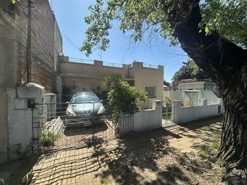 SANTILLI- ENRIQUE MUIÑO 218 - Banfield Este