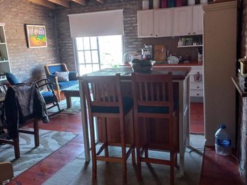 Casa en venta - 3 Dormitorios 3 Baños - 220Mts2 - San Miguel