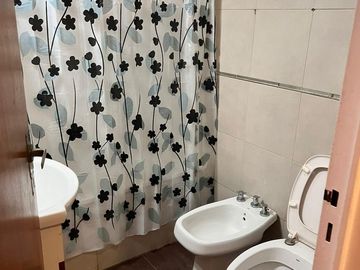 Semipiso 3 Ambientes con Doble Balcón en Piso Alto! Zona Colegiales!