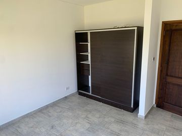Casa en venta Barrio San Ramón Lote int. 3 dorm. Ppal. en Suite. Pilar del Este