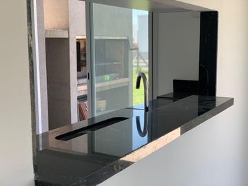 Casa en venta Barrio San Ramón Lote int. 3 dorm. Ppal. en Suite. Pilar del Este