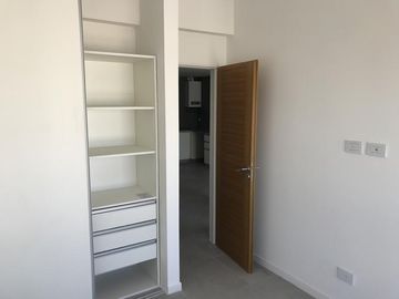 SANTILLI - H. YRIGOYEN 9161 14ºC - Lomas de Zamora Oeste