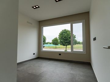 casa a estrenar a la venta en lujan Everlinks uf 210