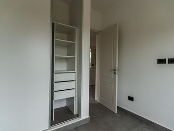 casa a estrenar a la venta en lujan Everlinks uf 210