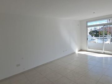 Gaona 1600  Departamento 3 ambientes   Venta  Caballito COCHERA INCLUIDA