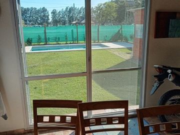 Casa en venta - 3 Dormitorios 3 Baños - 330Mts2 -  La Plata