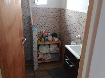 Casa en venta - 3 Dormitorios 3 Baños - 330Mts2 -  La Plata