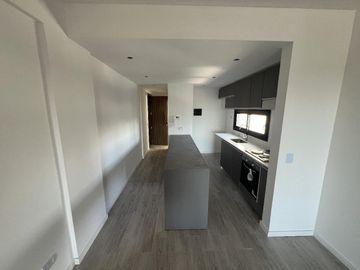 Venta Depto 2,3 y 4 amb. en  el Corazón de Tigre
