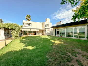 Casa 3 dorm - Miraflores