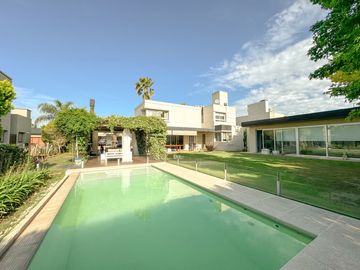 Casa 3 dorm - Miraflores