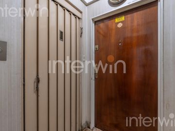 Departamento de 3 ambientes   dependencias de servicio - Flores - VENTA
