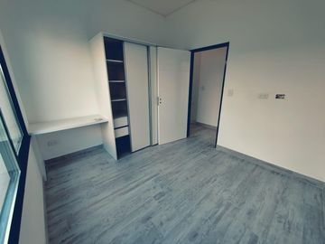 Casa con pileta en San Ramon Pilar del Este