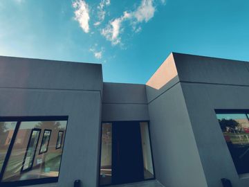 Casa con pileta en San Ramon Pilar del Este