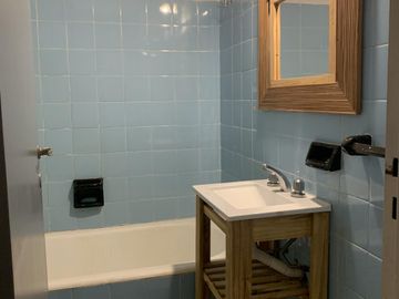Departamento 3 amplios ambientes apto profesional a sólo 1 cuadra de Cabildo