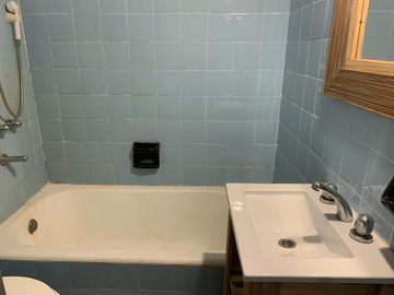 Departamento 3 amplios ambientes apto profesional a sólo 1 cuadra de Cabildo