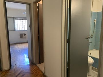 Departamento 3 amplios ambientes apto profesional a sólo 1 cuadra de Cabildo