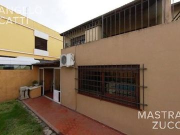 Matheu 1191 - Banfield Este