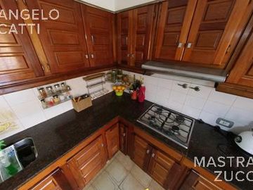Matheu 1191 - Banfield Este