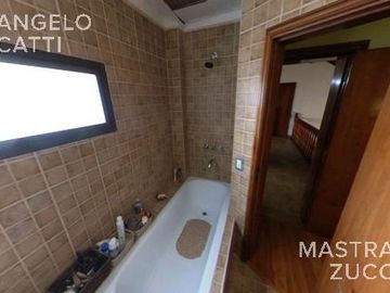 Matheu 1191 - Banfield Este