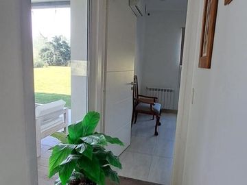 Casa en Venta y/o alquiler en La Primavera,