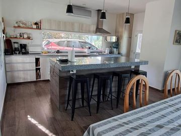 Casa en Venta y/o alquiler en La Primavera,