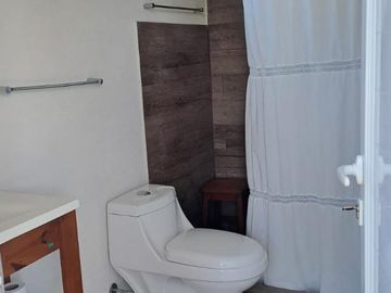 Casa en Venta y/o alquiler en La Primavera,