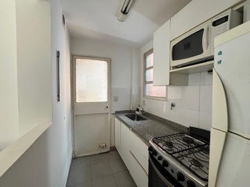 Departamento 2 ambientes en alquiler en Las Cañitas