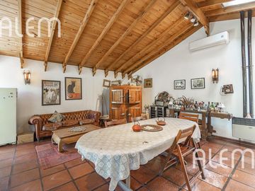 CASA EN VENTA ALEM 400 - LOMAS DE ZAMORA