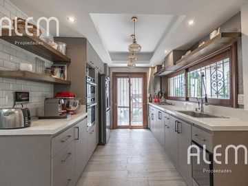 CASA EN VENTA ALEM 400 - LOMAS DE ZAMORA