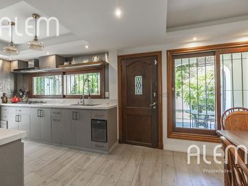CASA EN VENTA ALEM 400 - LOMAS DE ZAMORA