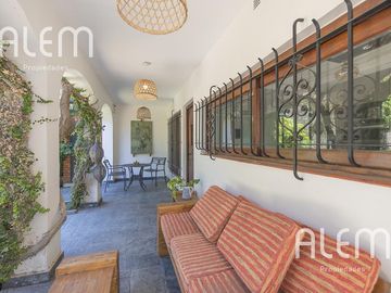 CASA EN VENTA ALEM 400 - LOMAS DE ZAMORA