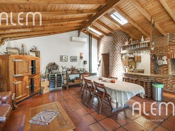 CASA EN VENTA ALEM 400 - LOMAS DE ZAMORA
