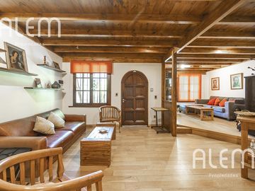 CASA EN VENTA ALEM 400 - LOMAS DE ZAMORA