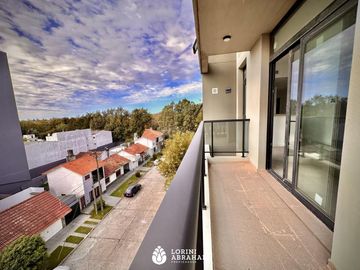 Venta piso de  3  ambientes con cochera a estrenar !