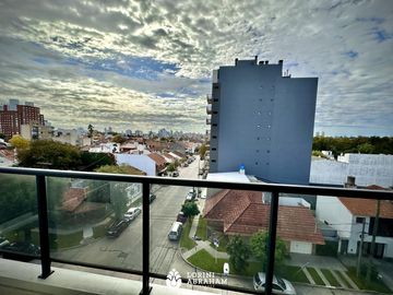 Venta piso de  3  ambientes con cochera a estrenar !