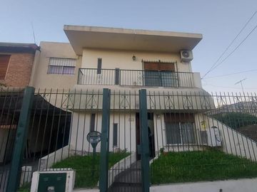 CASA APTA CREDITO EN BELLA VISTA VENTA Pampa 1143