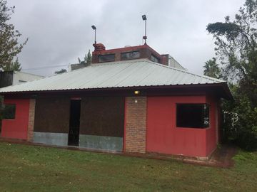 Casa en Venta en 489/14 y Centenario Manuel B Gonnet - Alberto Dacal Propiedades